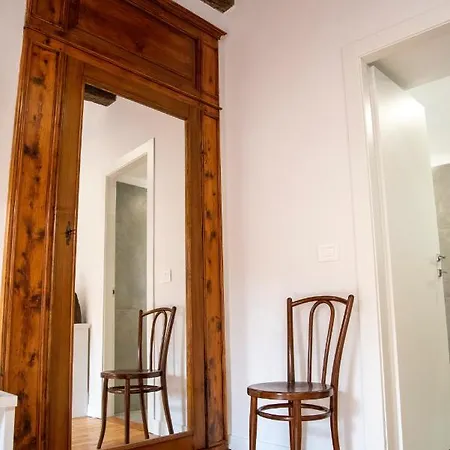 ゲストハウス Dimora Domese